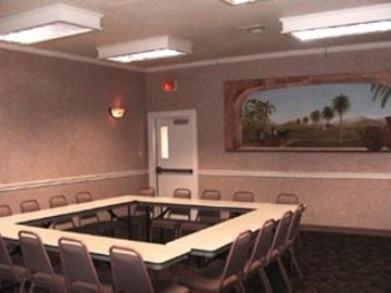 Econo Lodge Inn And Suites Eagle Pass Εξωτερικό φωτογραφία