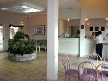 Econo Lodge Inn And Suites Eagle Pass Εξωτερικό φωτογραφία